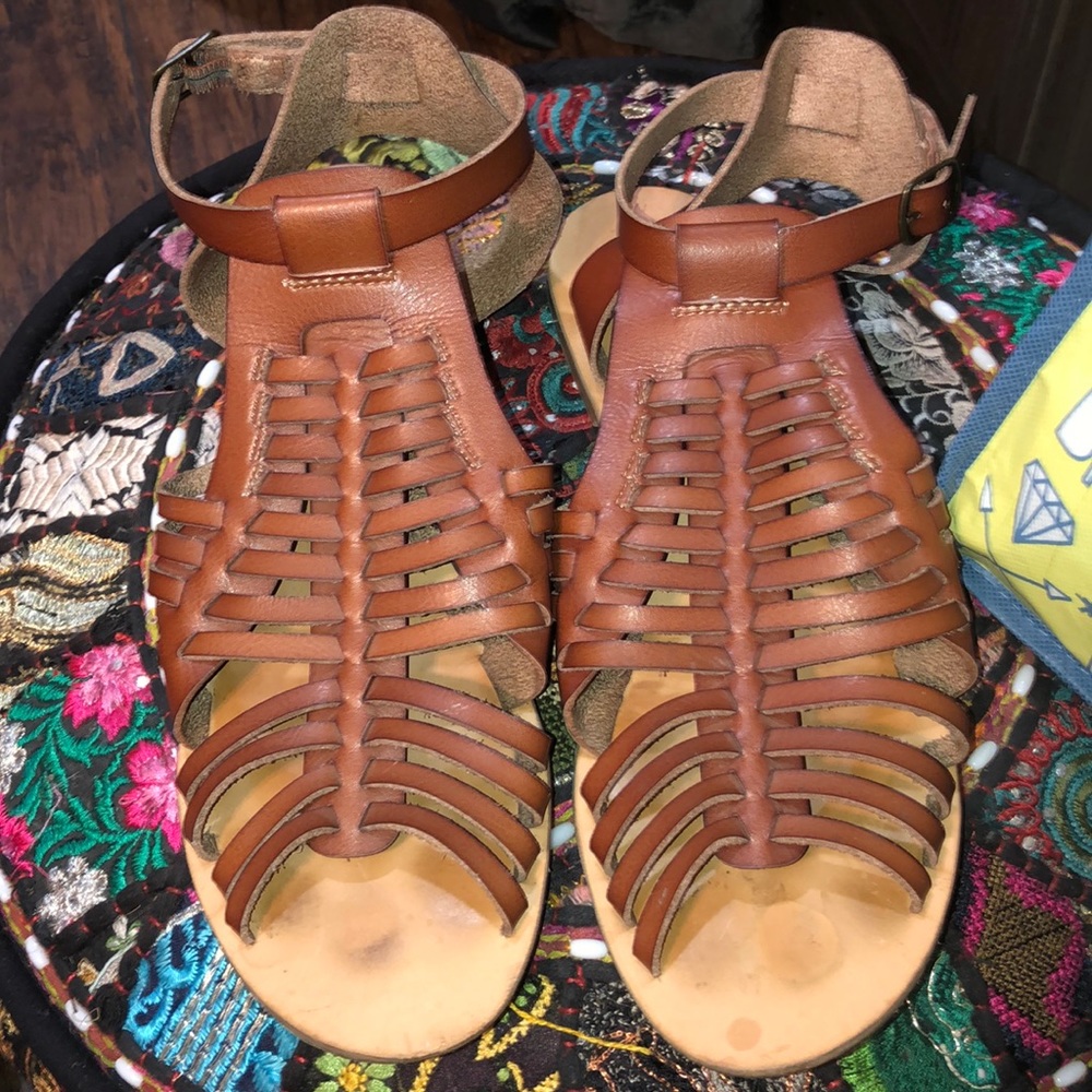 Steve Madden sandals